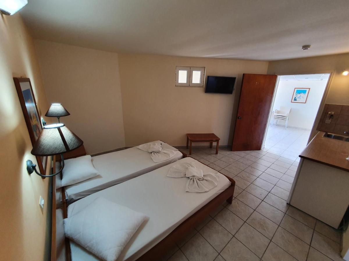 Vivian Hotel Laganas Extérieur photo