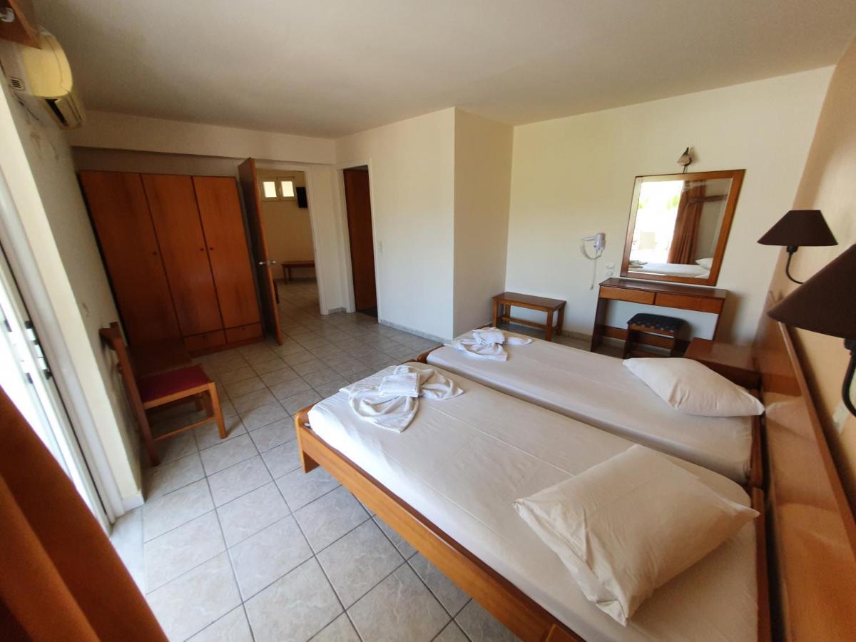 Vivian Hotel Laganas Extérieur photo