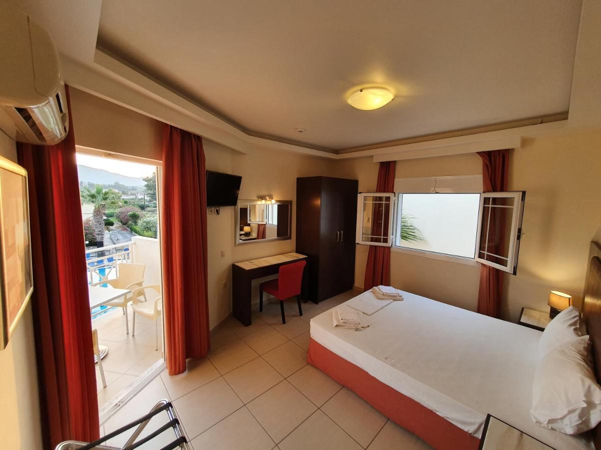 Vivian Hotel Laganas Extérieur photo