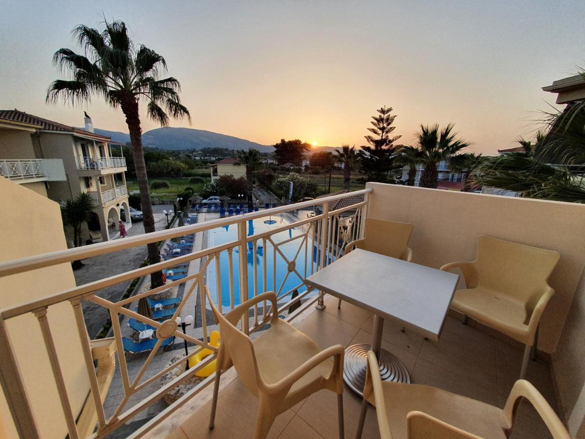 Vivian Hotel Laganas Extérieur photo