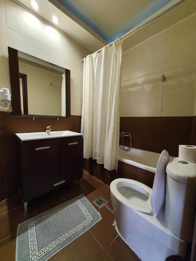 Vivian Hotel Laganas Extérieur photo