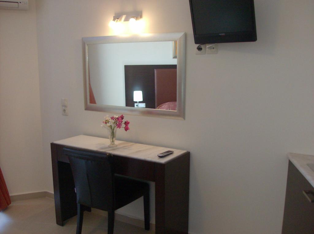 Vivian Hotel Laganas Chambre photo